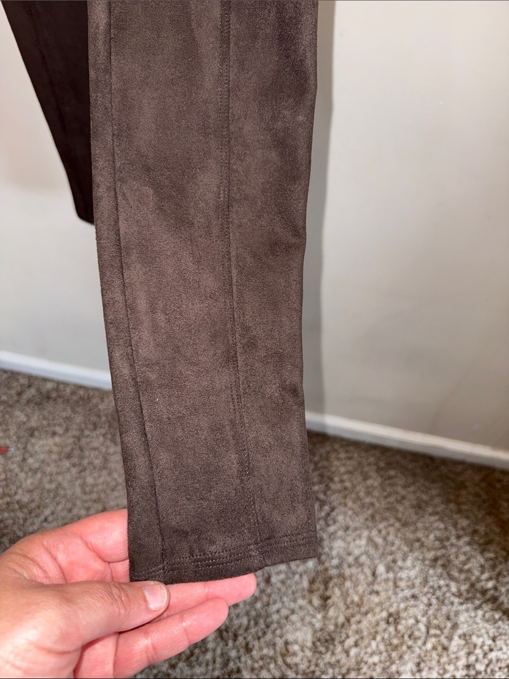 Spanx High-Waist Faux Suede Leggings - Dark Brown - Size XS - Picture 6 of 8